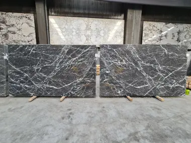 B6069 - 2 CM Black Diamond Honed