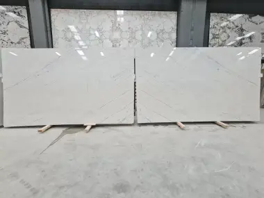 B1660 - 2 CM New York Polished