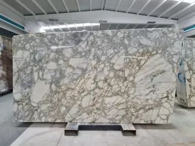 BCG - 2CM CALACATTA GREEN POLISHED 1082