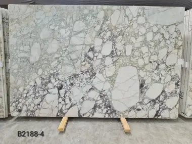 B2188 - 2 CM Calacatta Green Honed