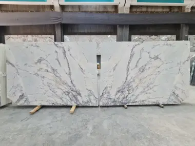 B2133 - 2 CM Lilac Honed