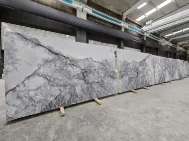 B2136 - 2 CM Lilac Honed