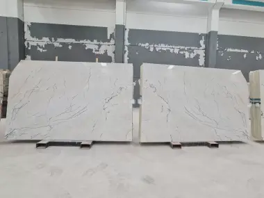 B184 - 2 CM New York Polished