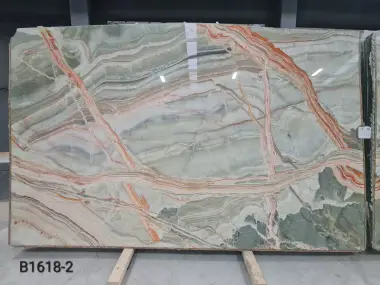 B1618 - 2 CM Rainbow Onyx Polished