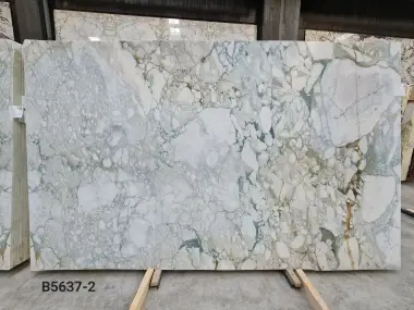 B5637 - 2 CM Calacatta Green Honed