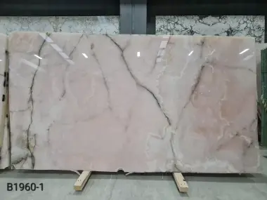 B1960 - 2 CM Pink Onyx Polished