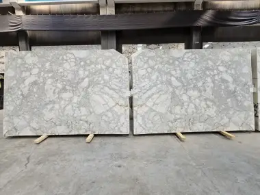 B2189 - 2 CM Calacatta Green Honed