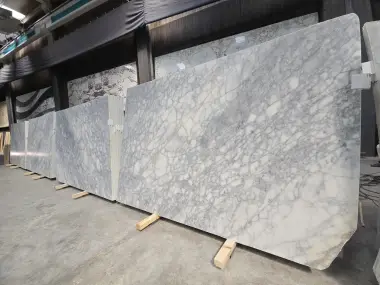 B6270 - 2 CM Bianco Venato Honed