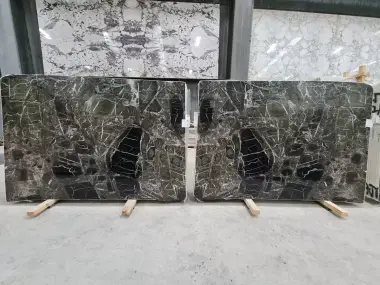 B2068 - 2 CM Rosso Levanto Polished