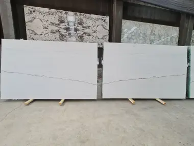 B6160 - 2 CM Rosso Venato Honed