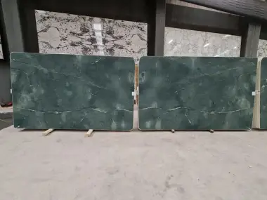 B4758 - 2 CM Verde Castama Honed