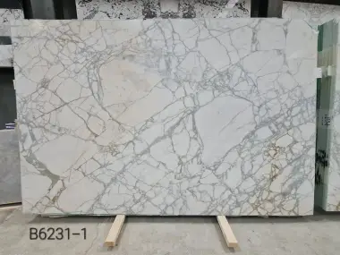 B6231 - 2 CM Calacatta Venato Honed