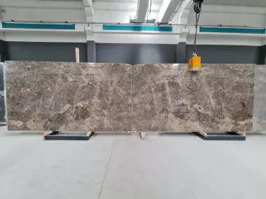 B440 - 2CM CAMELOT GREY POLISHED