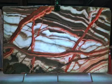 B1618 - 2 CM Rainbow Onyx Polished