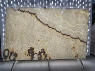 B1777 - 2 CM White Onyx Polished