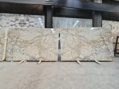 B6222 - 2 CM Calacatta Venato Gold Polished