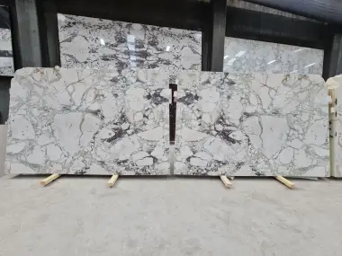 B5092 - 2 CM Calacatta Green Honed