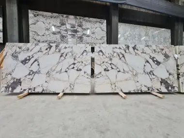 B5134 - 2 CM Calacatta Viola Honed