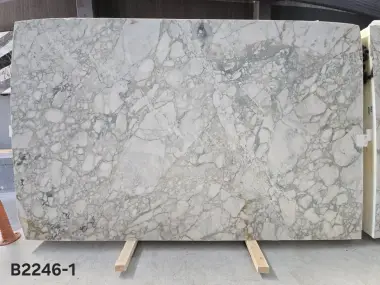 B2246A - 2 CM Calacatta Green Honed