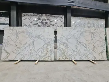 B6231 - 2 CM Calacatta Venato Honed
