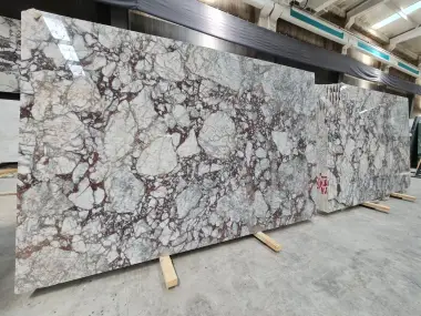 B270 - Violet Polished