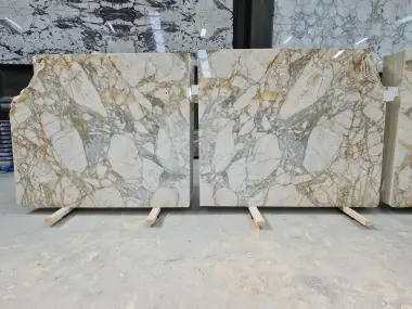 B6218 - 2 CM Calacatta Green Polished