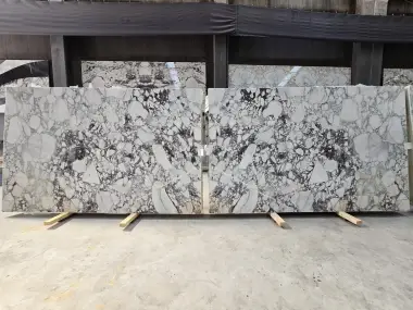 4480 - 2 CM Calacatta Viola Honed