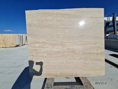RTV17 - RIVA TRAVERTINE VEINCUT UNFILLED POLISHED
