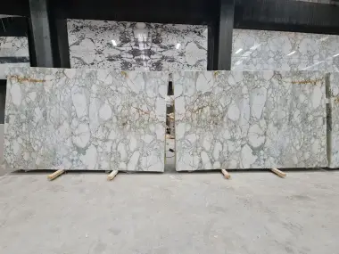 B5615 - 2 CM Calacatta Green Honed