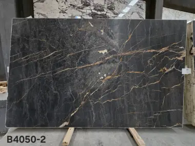 B4050 - 2 CM Saint Laurent Honed