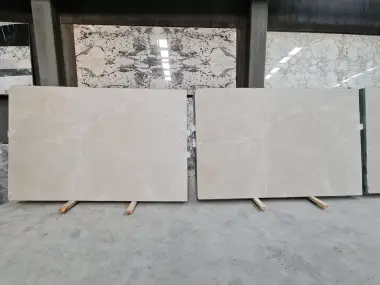 B2040 - 2CM MOON CREAM HONED