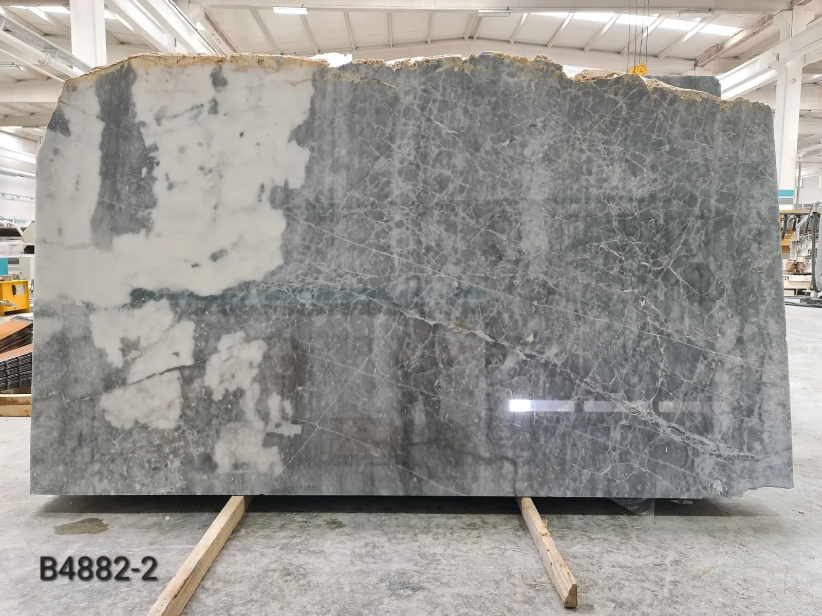 B4882 - 2 CM Grigio Venato Polished