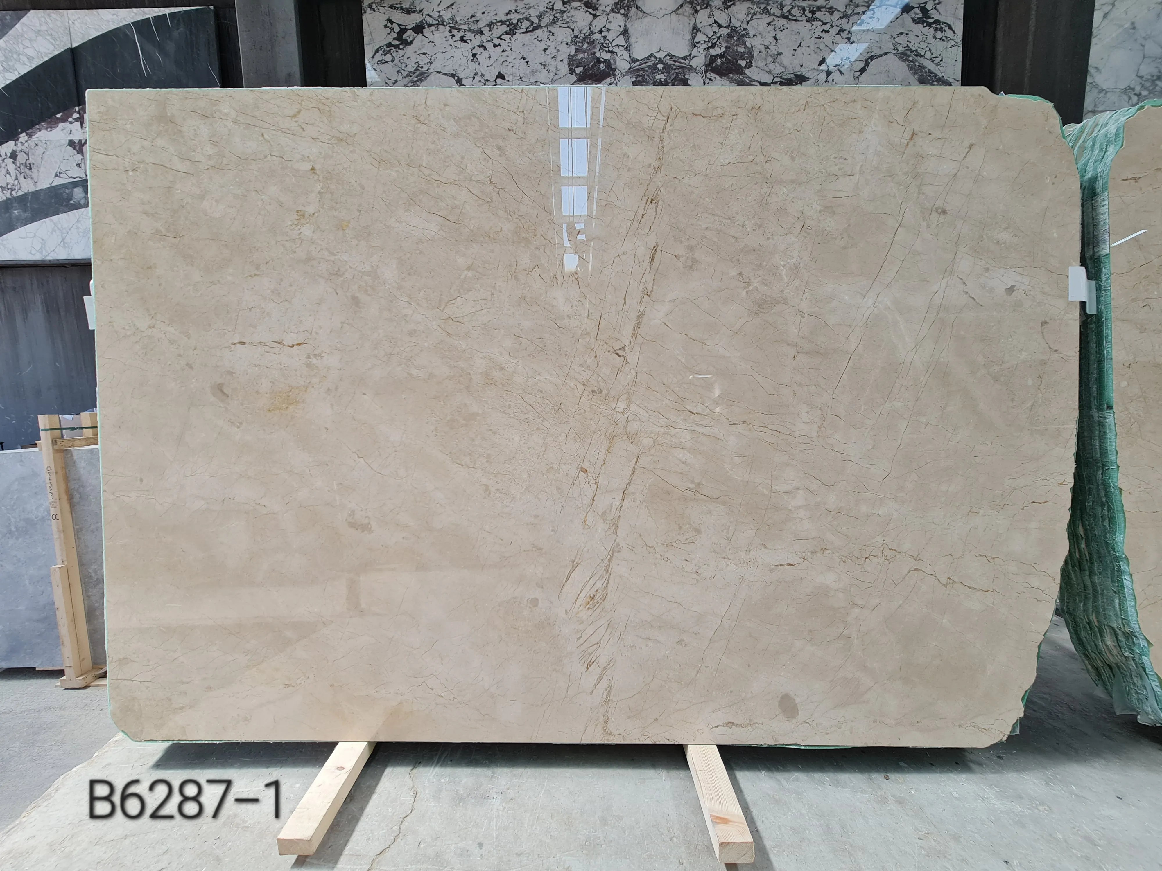 B6287 - 2 CM Bursa Beige Polished