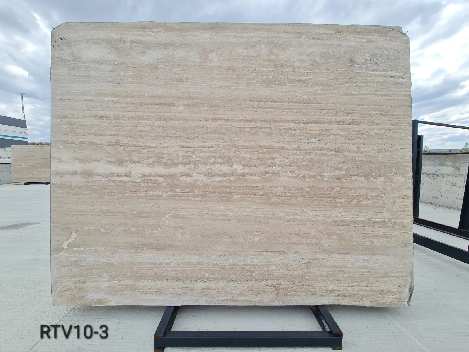 RTV10 - Riva Travertine Veincut Filled Honed