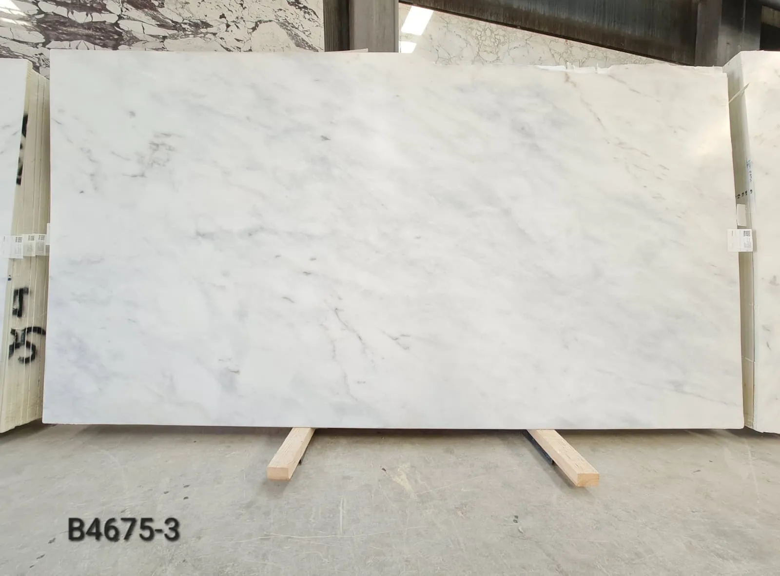 B4675 - 2 CM Afyon White Honed