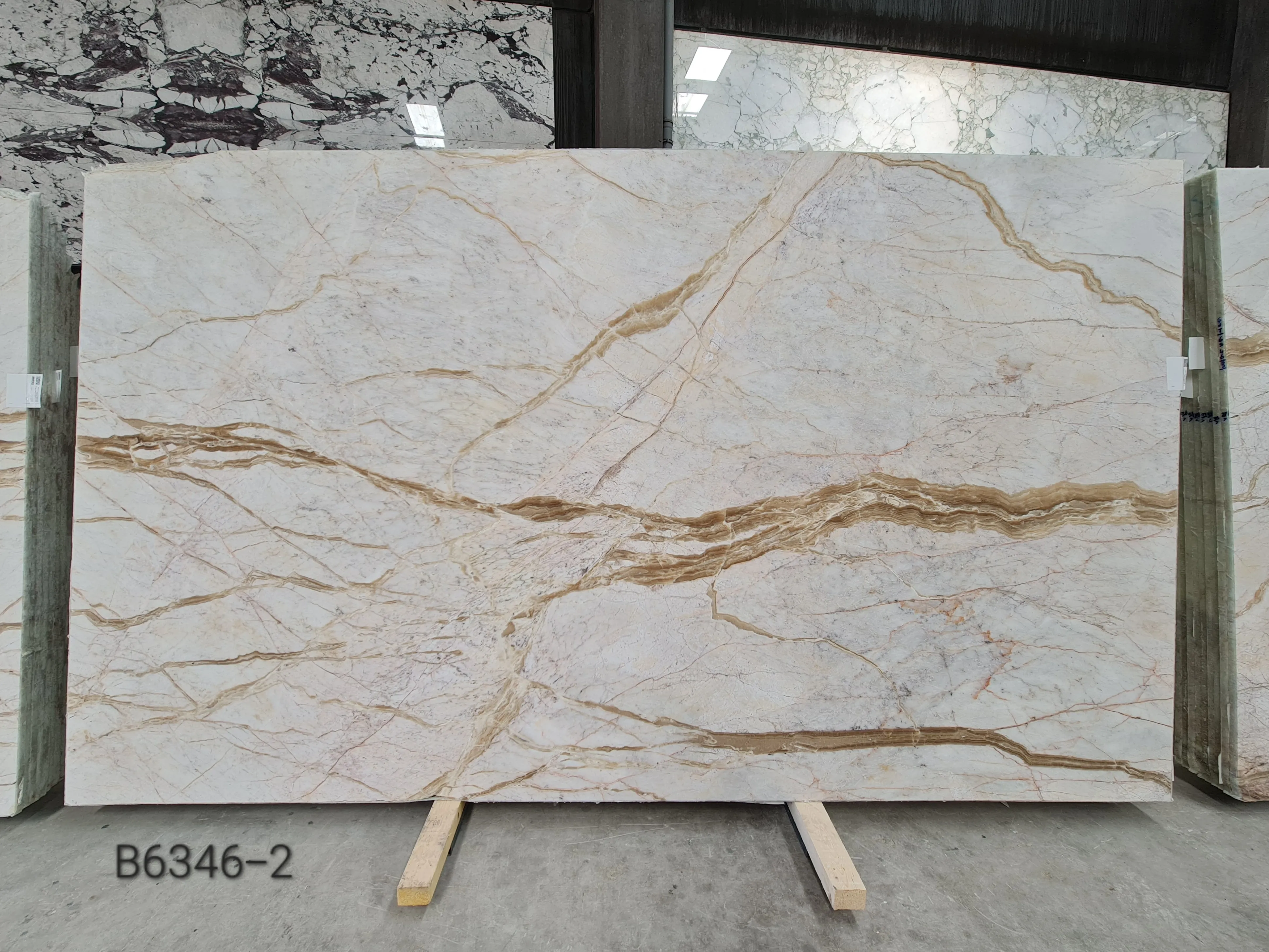 B6346 - 2 CM Alba Dorata Honed