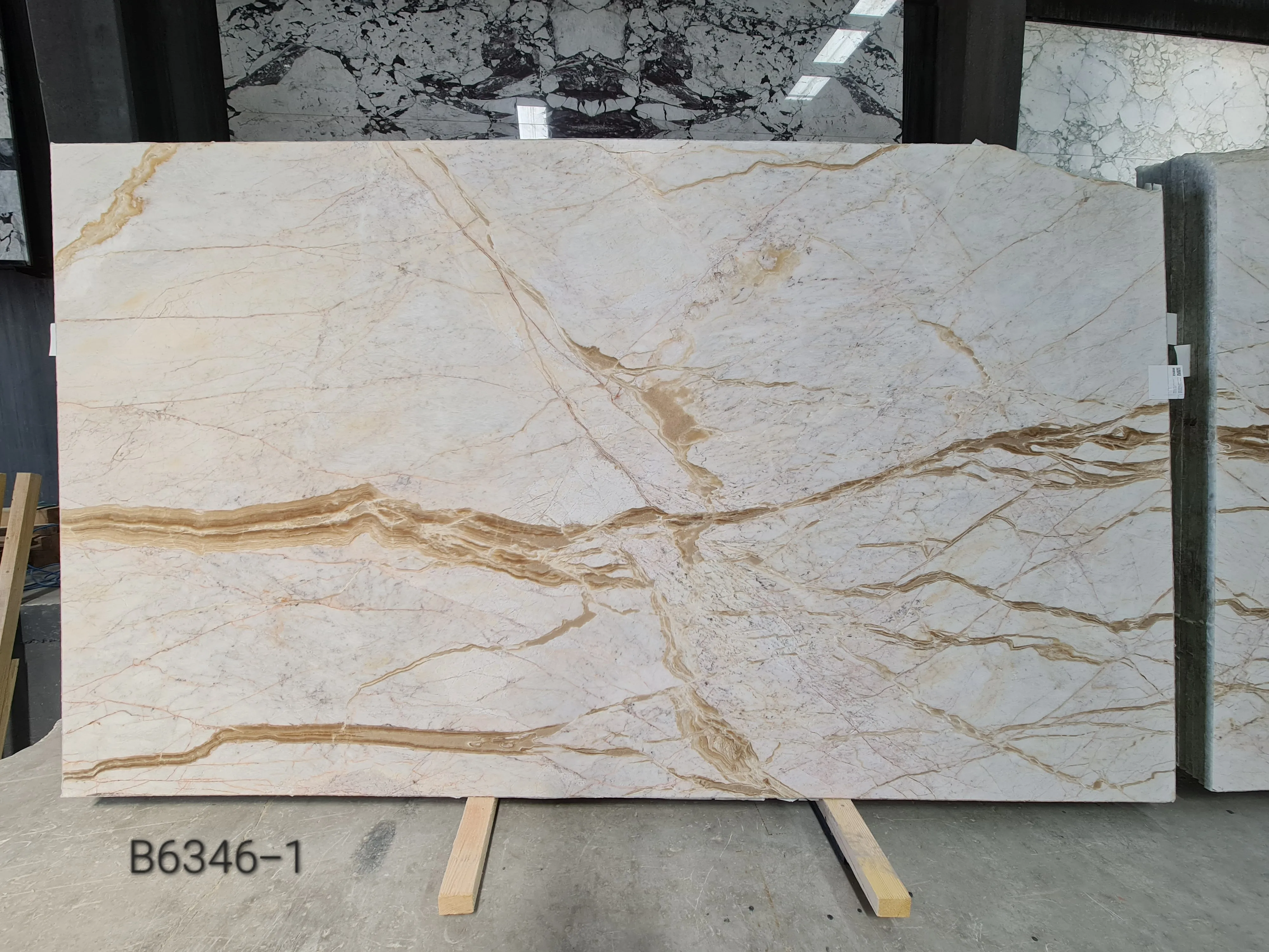 B6346 - 2 CM Alba Dorata Honed
