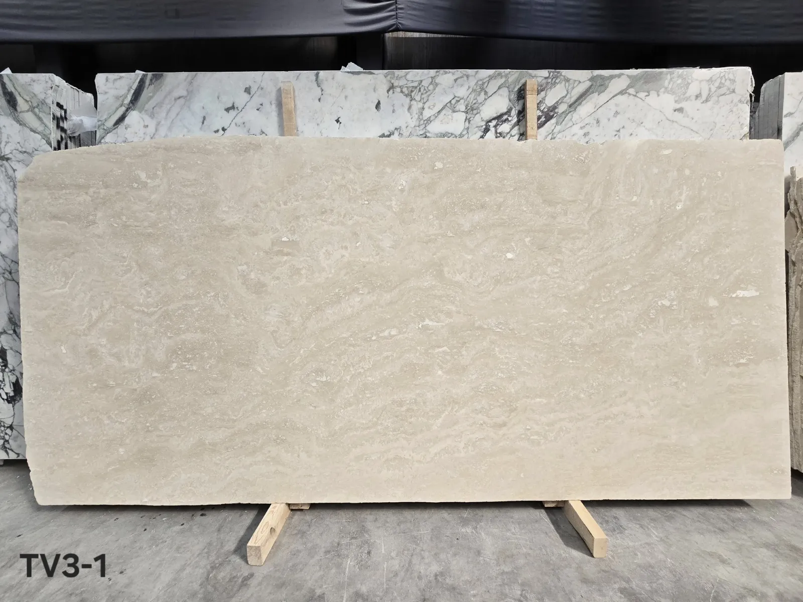 TV03 - Travertine Veincut Filled Honed