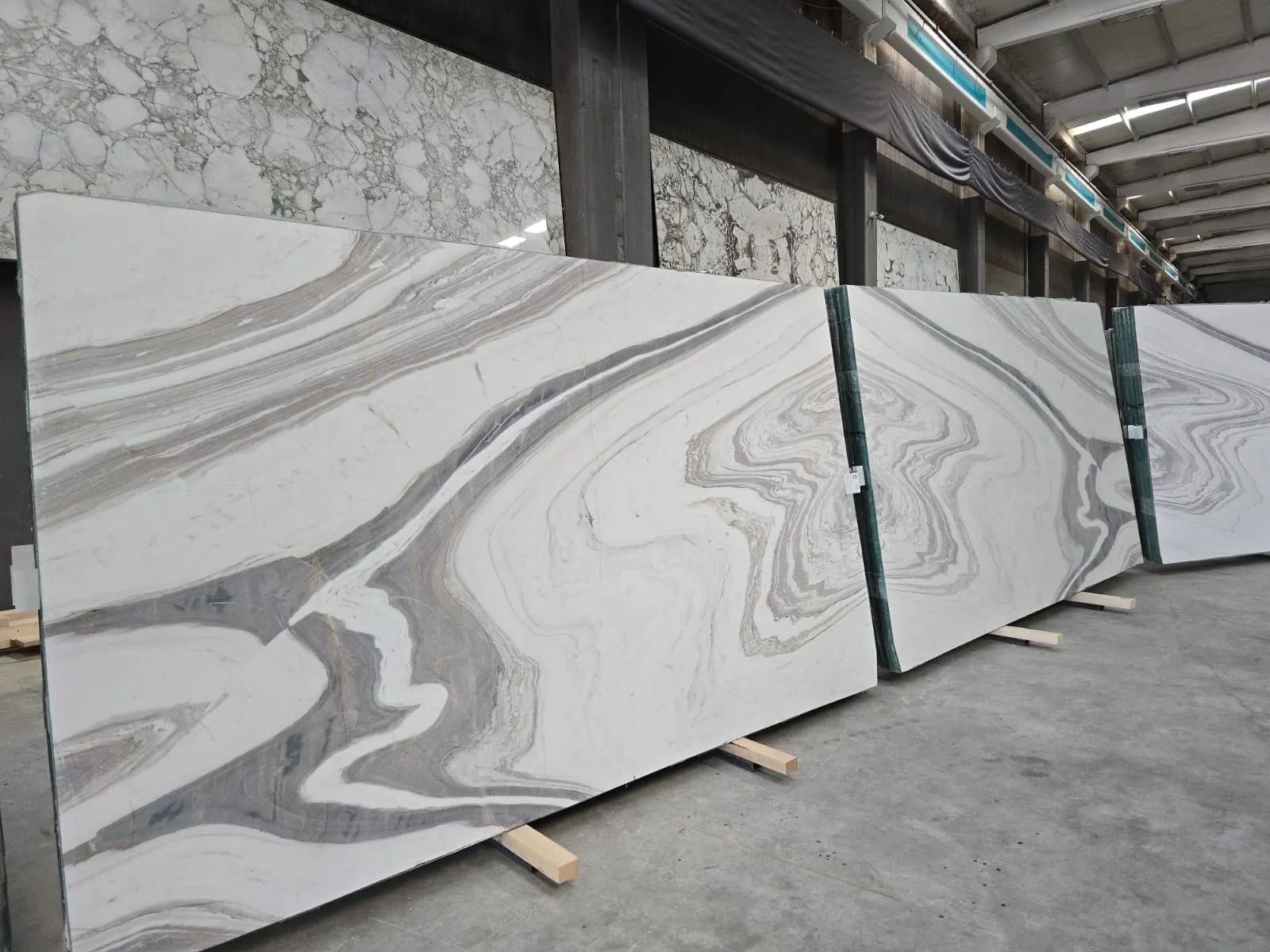 B4593 - 2 CM Bianco Monte Honed