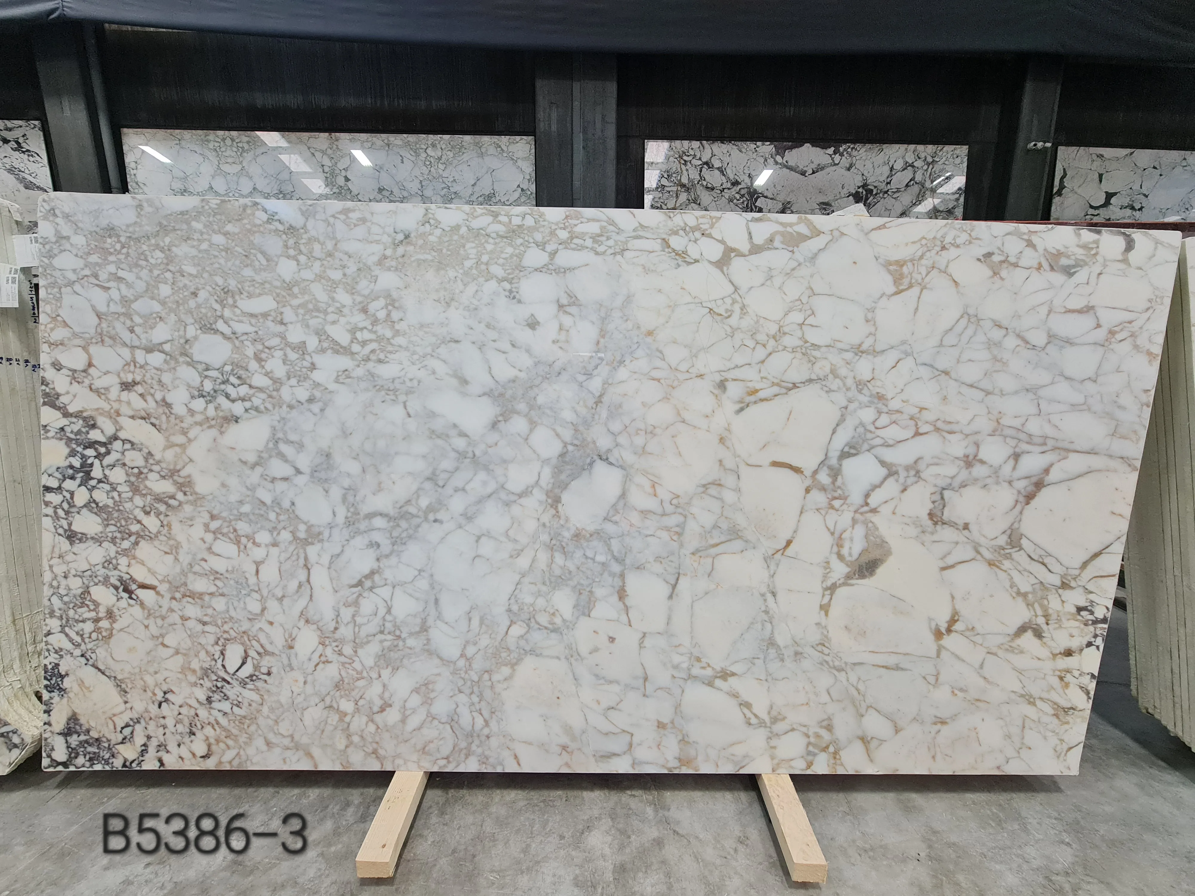 B5386 - 2 CM Afyon Gold Polished