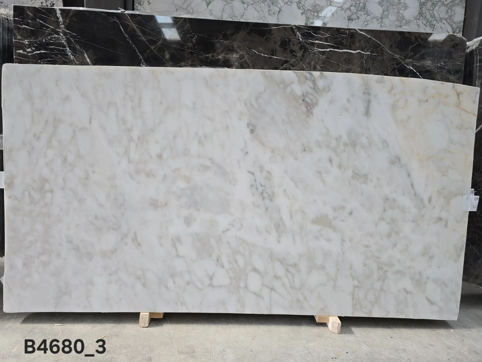 B4680 - 2 CM Afyon Gold Extra Honed