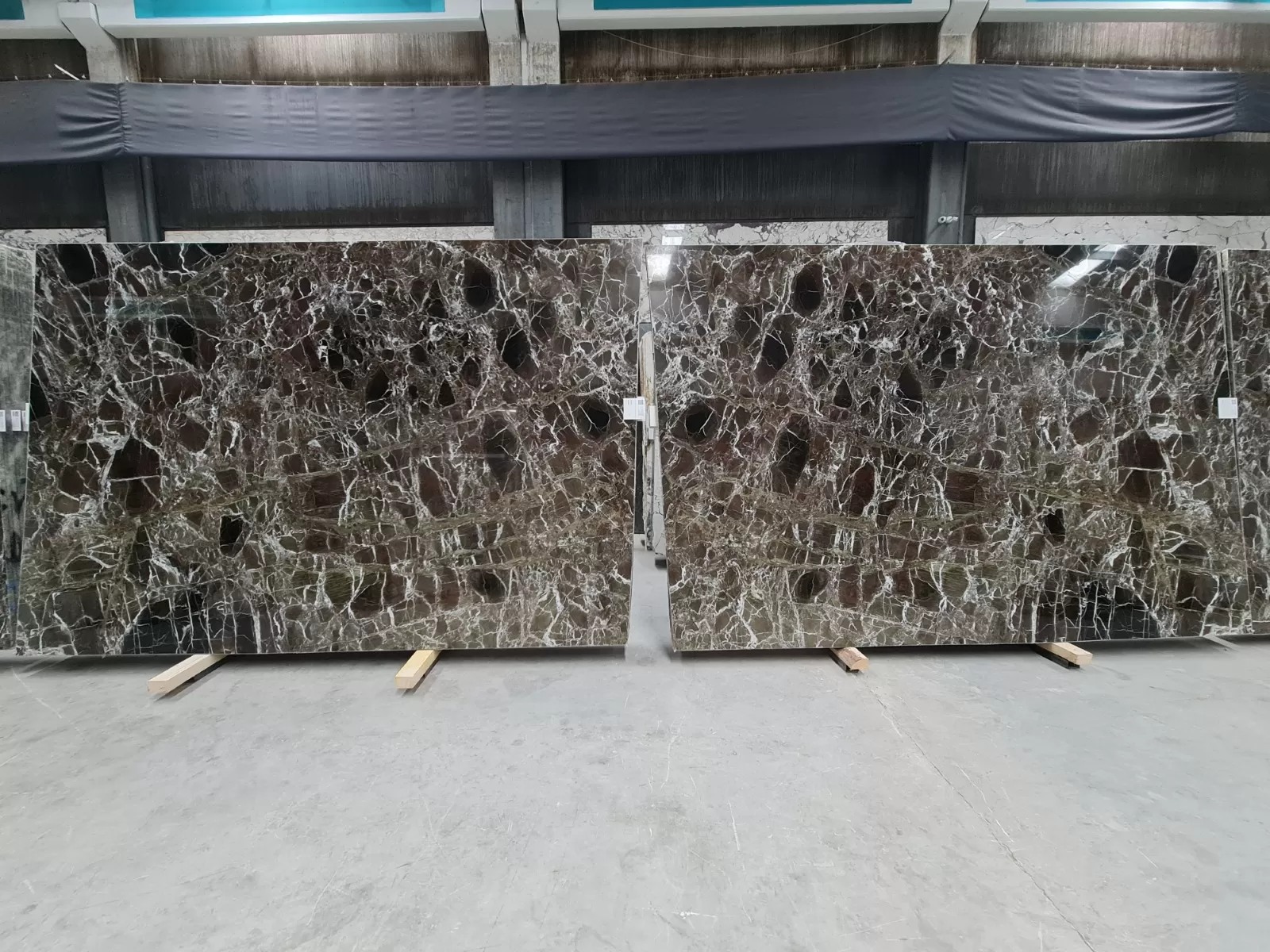 B2120 - 2 CM Verde Levanto Polished