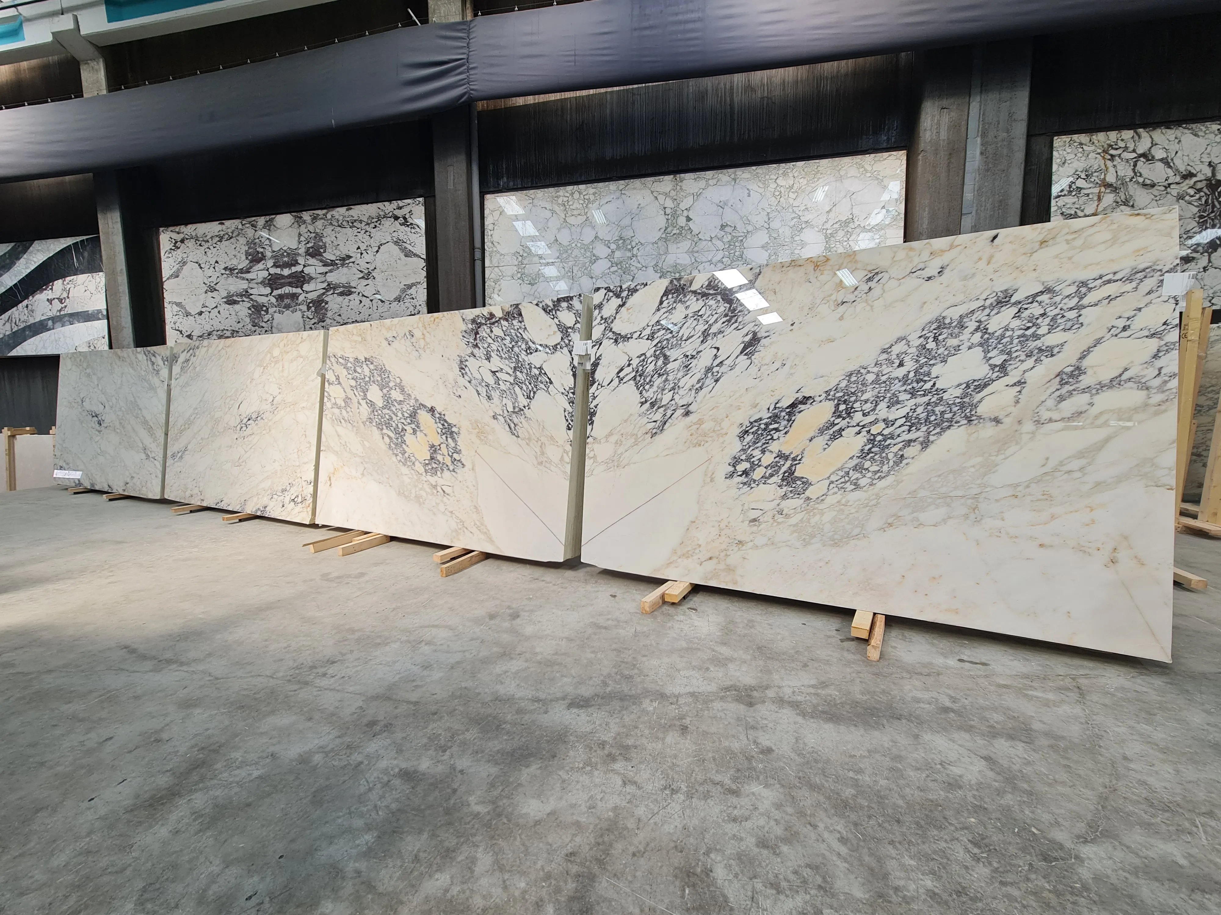 B6138 - 2 CM Afyon Sugar Violet Polished