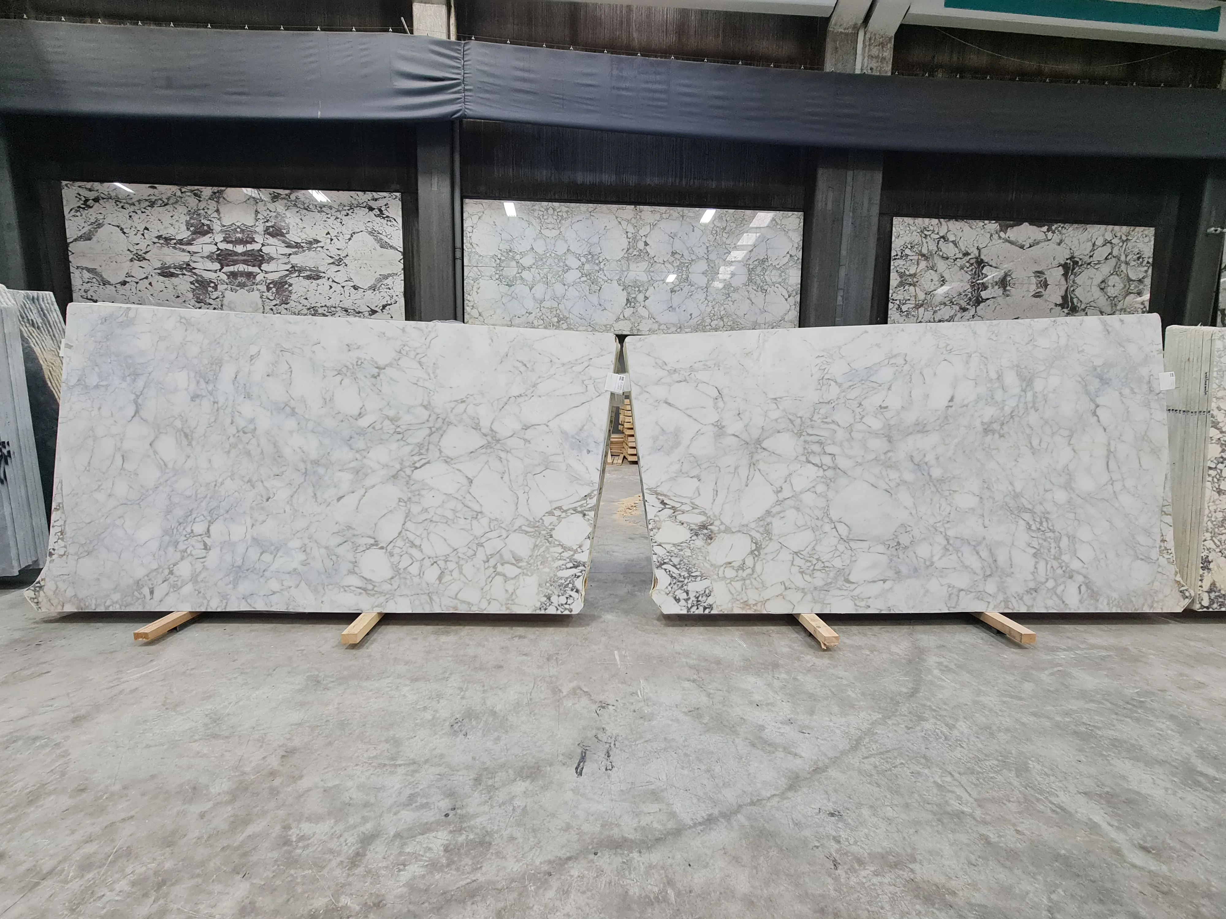 B5386 - 2 CM Afyon Gold Polished