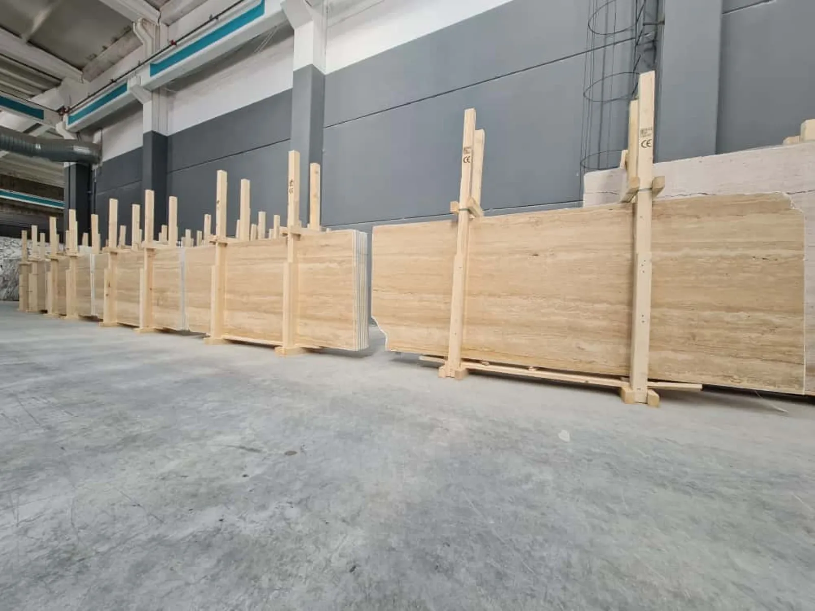 B5173 - 2 CM Veincut Travertine Unfilled Honed