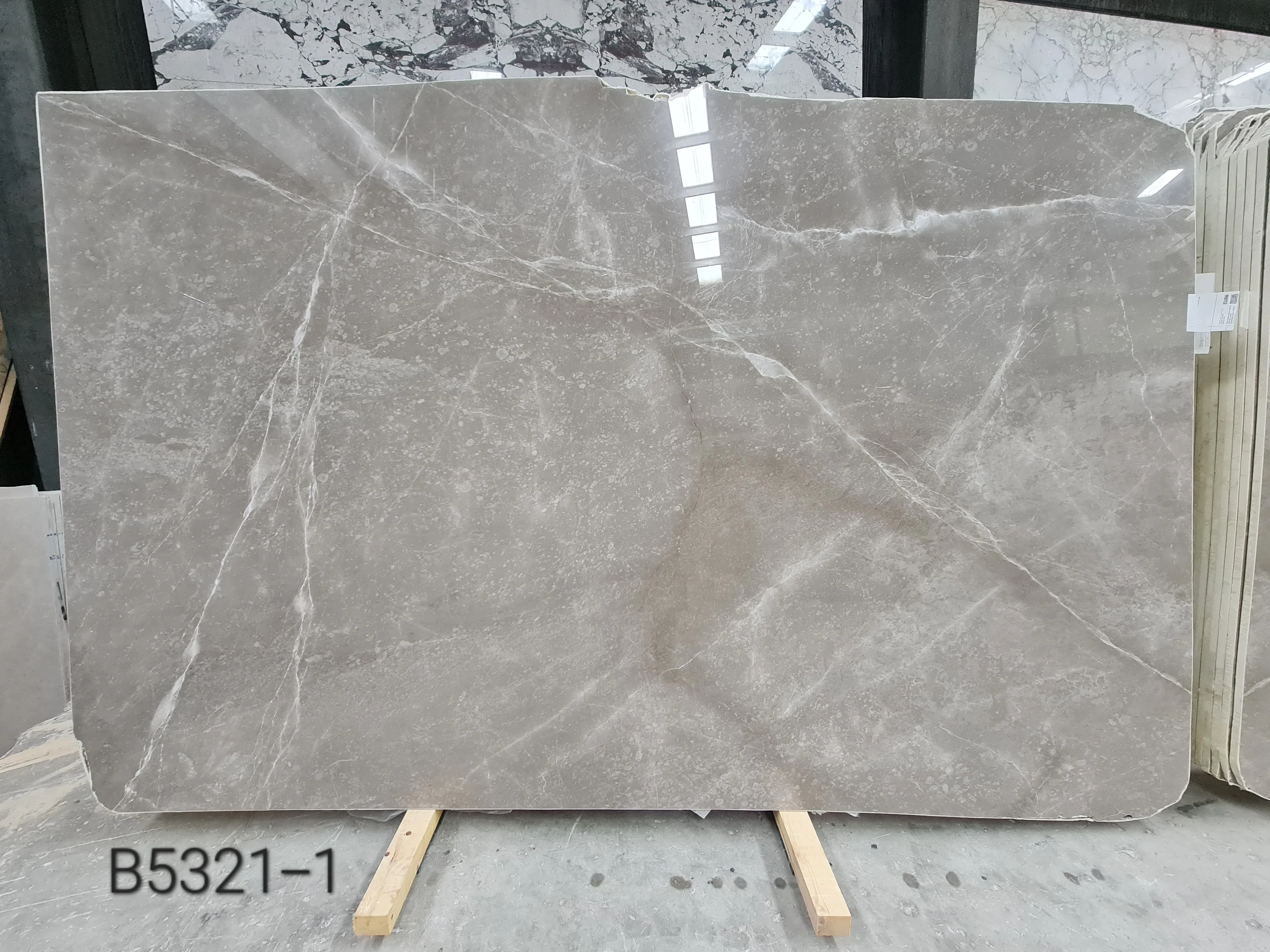 B5321 - 2 CM Tempus Grey Polished