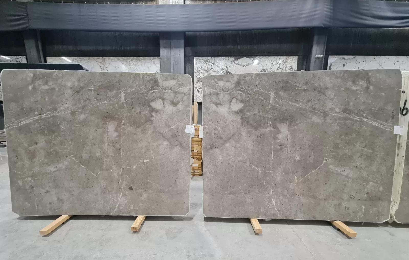B2084 - 2 CM Fior Di Bosco Polished