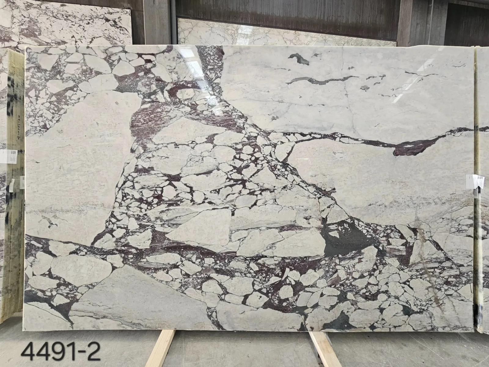 B4491 - 2 CM Calacatta Viola Polished