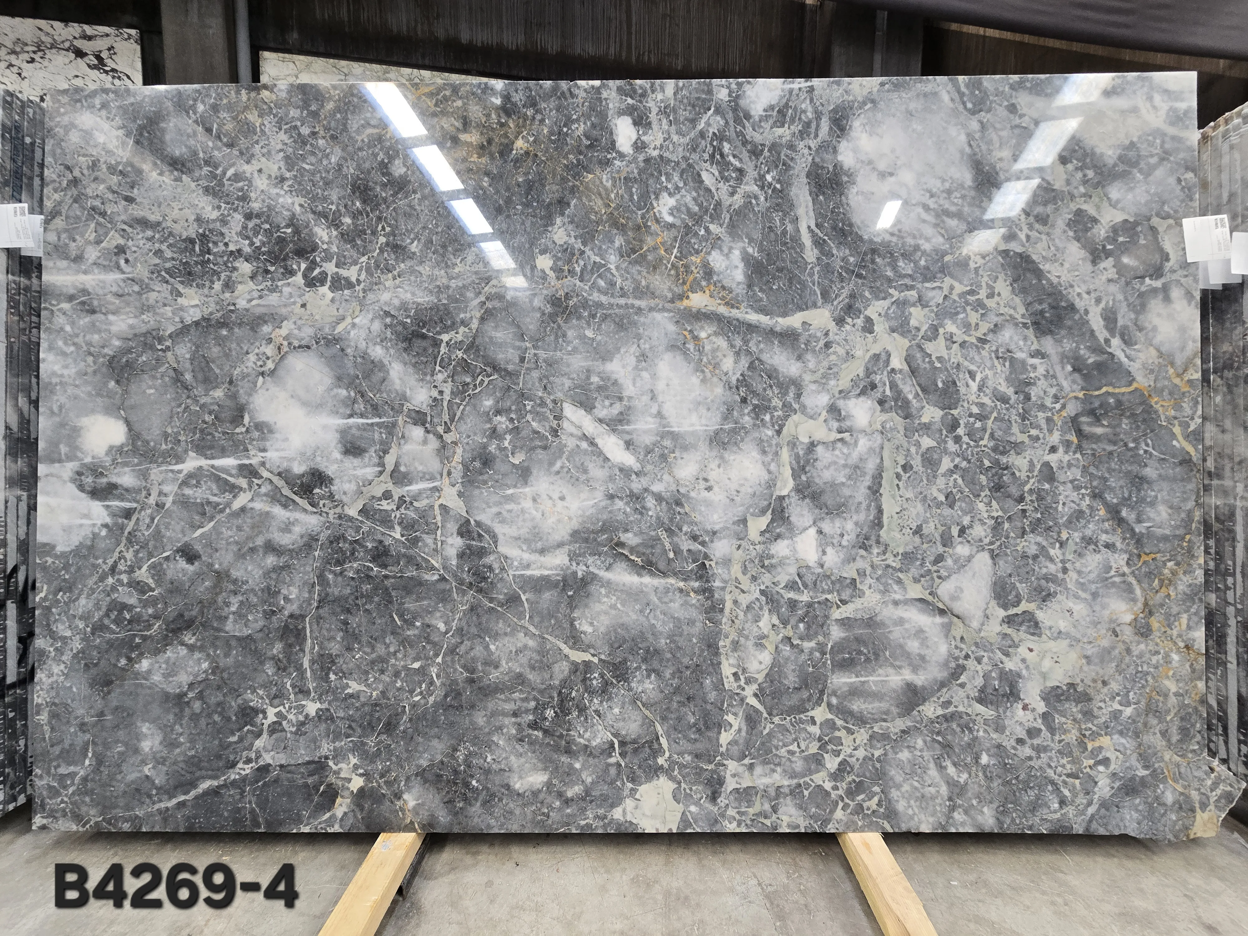 B4269 - 2 CM Oro Grigio Polished