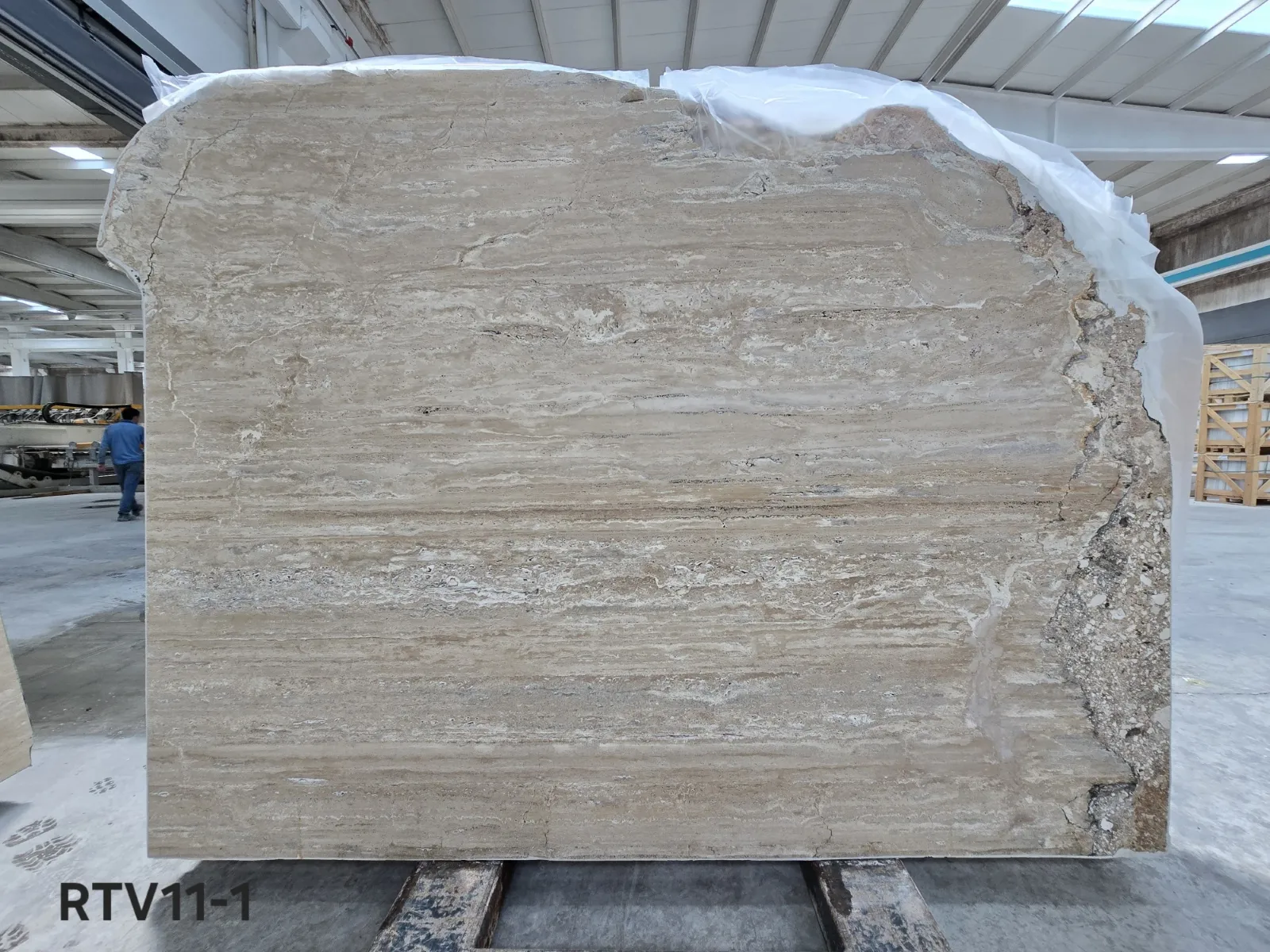 RTV11 - Riva Travertine Veincut Unfilled Honed